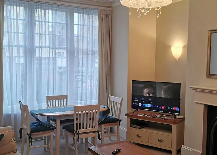 27 Princess Royal House - Ground Floor Apartment