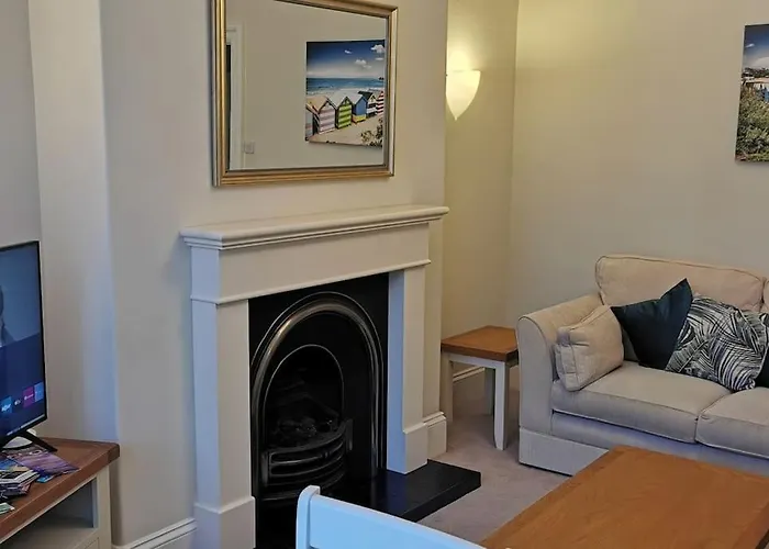 27 Princess Royal House - Ground Floor Apartment