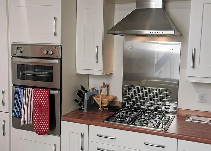 27 Princess Royal House - Ground Floor Apartment